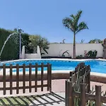 Cortijo Entrepinares Semesterbostad